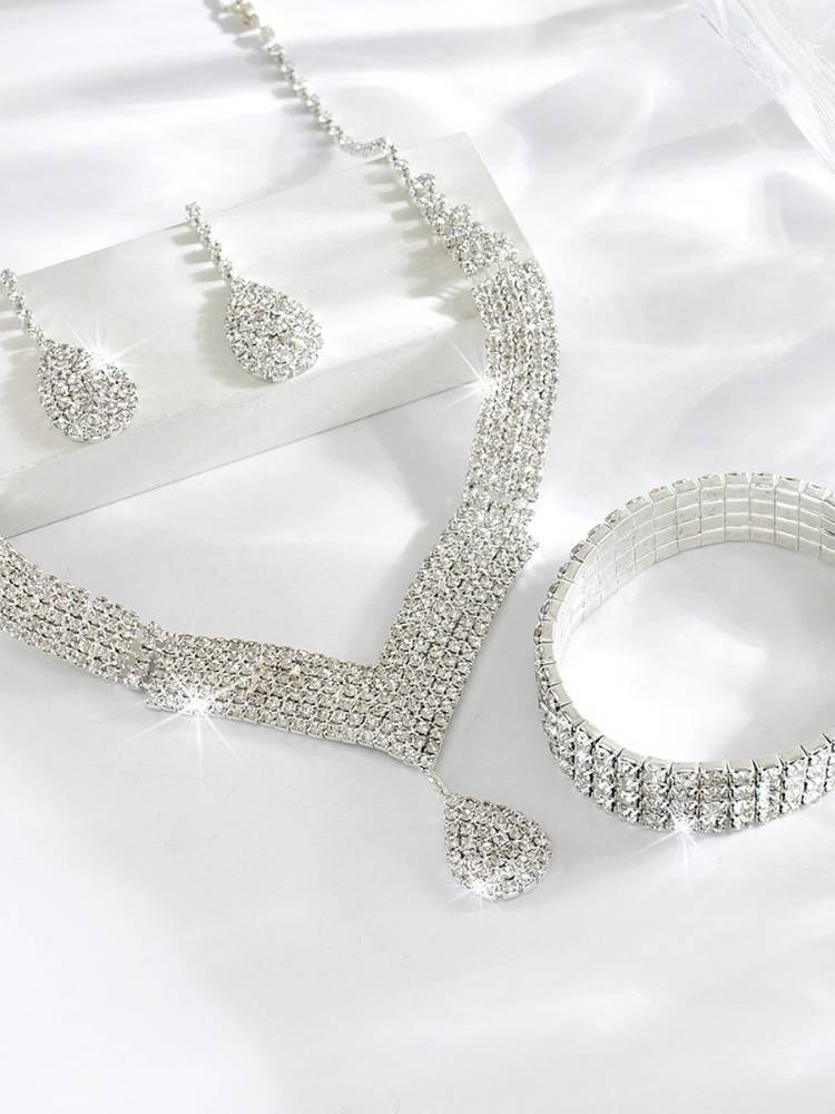 Rhinestone Set Chain Jewelry Suit