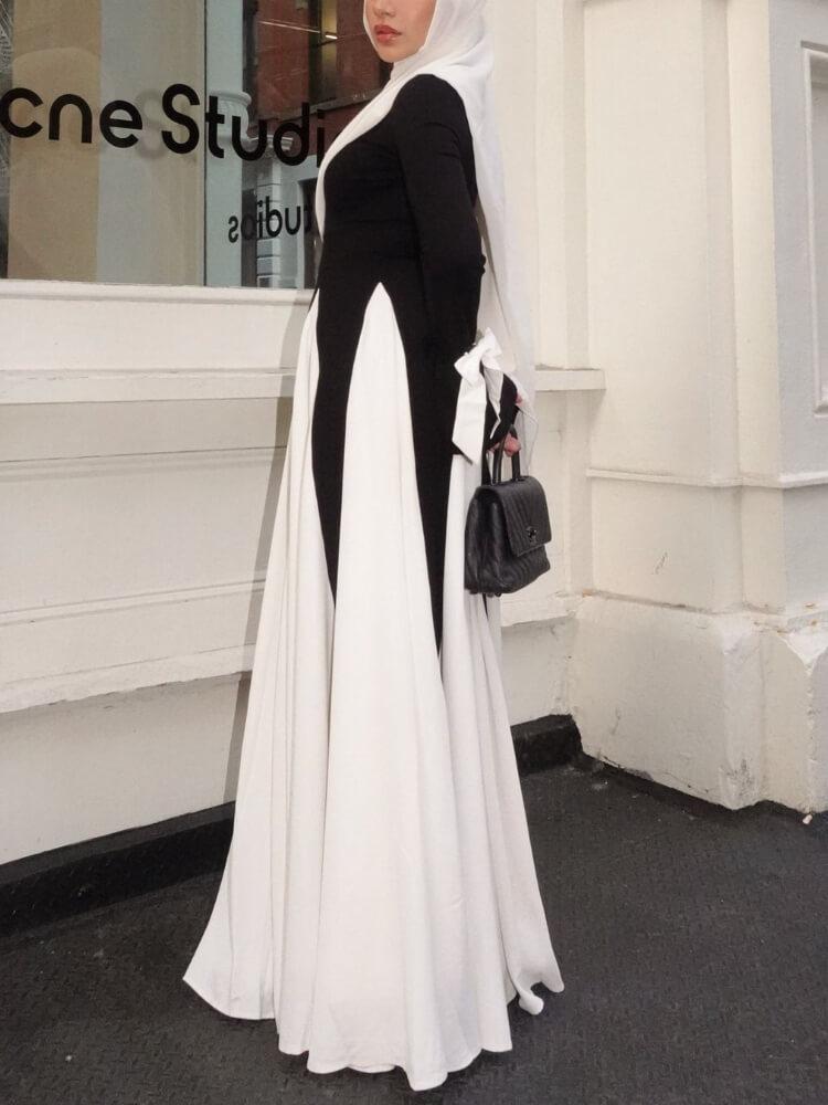 Women's Dress Black And White Stitching Long Dress